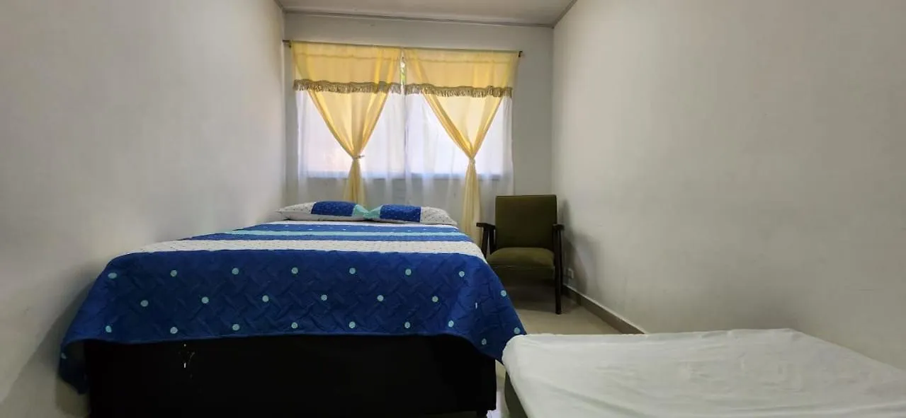 Casa Laureles 2Do Parque contacts