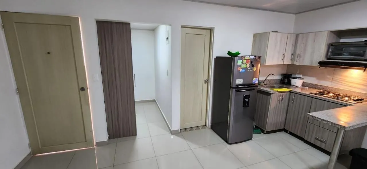 Casa Laureles 2Do Parque Apartment Medellin